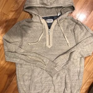 Tommy Bahama classic hoodie size small
